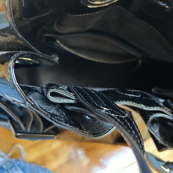 Jaeger Black Faux Patent Tote Bag - Picture 3 of 6